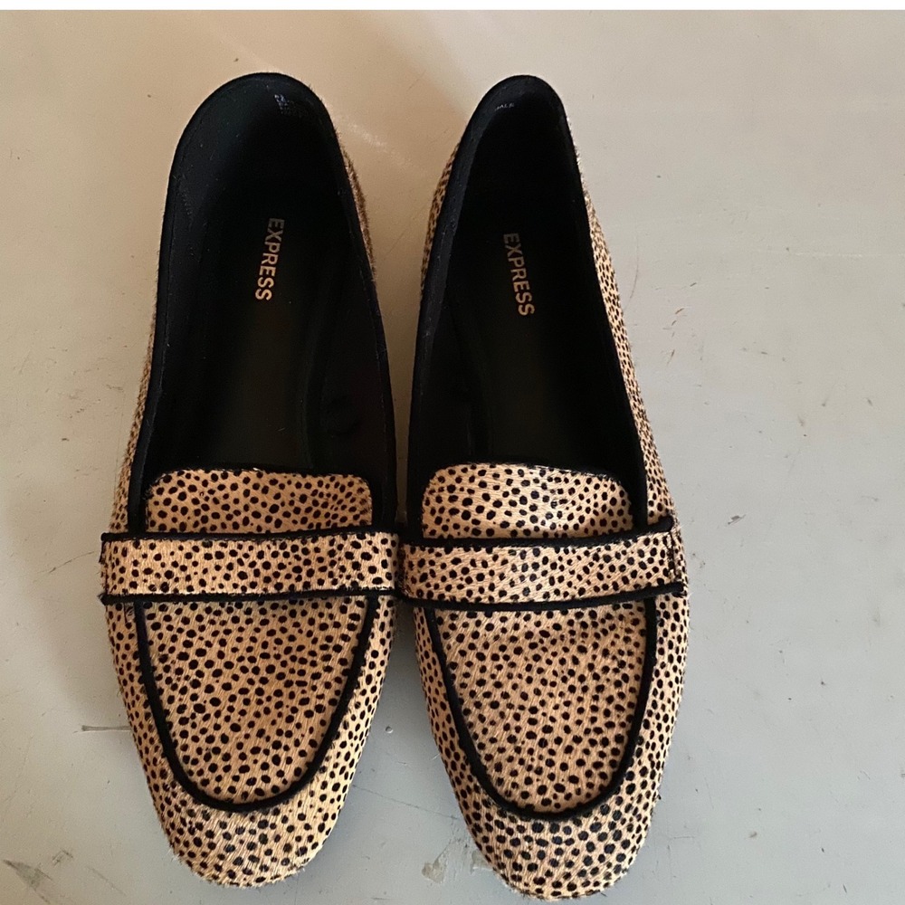 Express Cheetah Animal Print Calf Hair Loafers Tan shoes Flats 8.5 Leopard